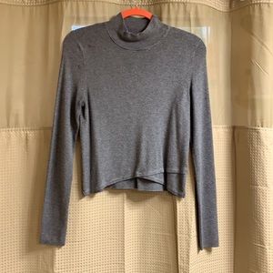 Gray cropped turtleneck sweater